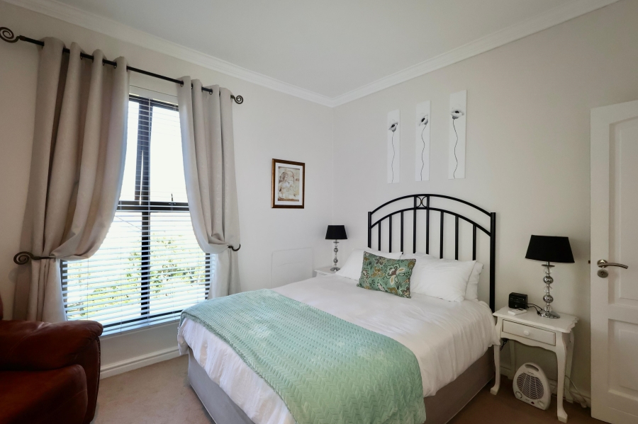 To Let 1 Bedroom Property for Rent in Kanonberg Western Cape